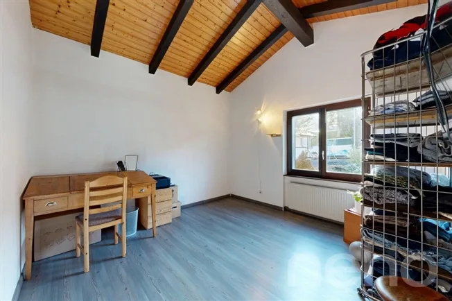6 Zimmer Einfamilienhaus in Court – foto 10 di 12