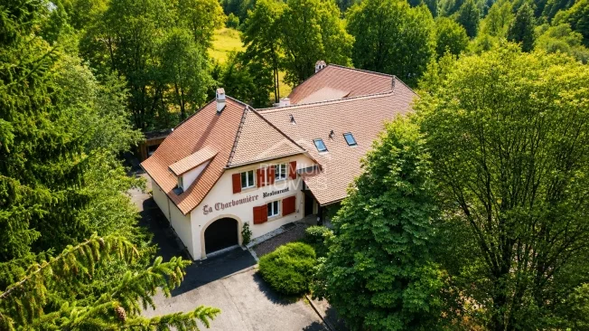 12 Zimmer Wohnung, 2762 Roches BE
