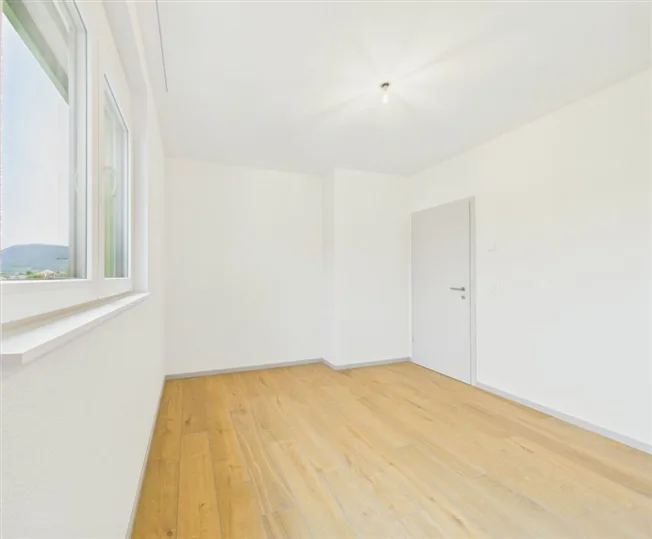 Appartamento attico esclusivo con grande terrazza e zona residenziale tranquilla – foto 19 di 26