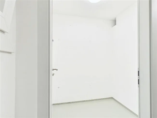 Stilvolle Attikawohnung mit grosser Terrasse und exklusiver Wohnkomfort in Delémont – Foto 23 von 23