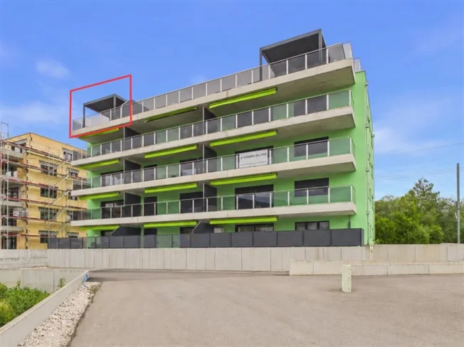 Stilvolle Attikawohnung mit grosser Terrasse und exklusiver Wohnkomfort in Delémont – Foto 21 von 23