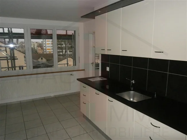 20 Zimmer Wohnung in Delémont – Foto 8 von 19