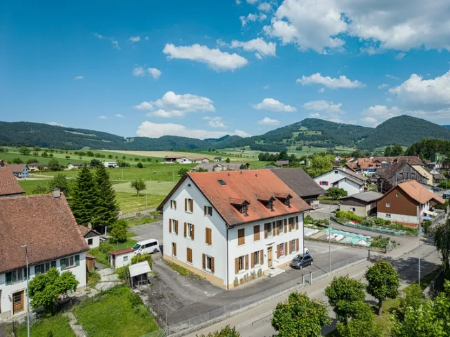 Mehrfamilienhaus, 2826 Corban
