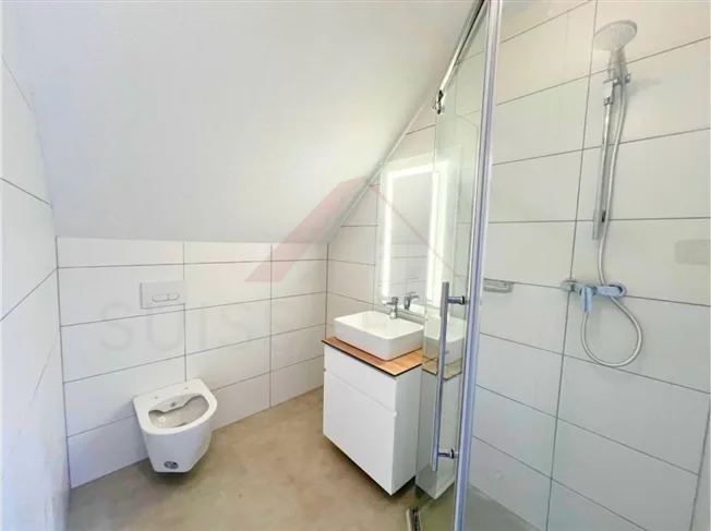11.5 Zimmer Einfamilienhaus in Courrendlin – Foto 4 von 7