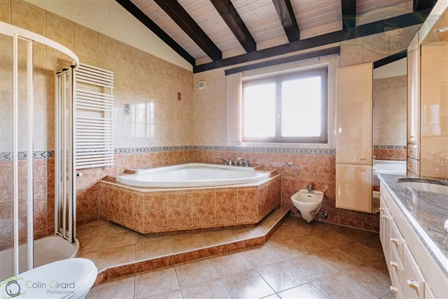 7.5 Zimmer Einfamilienhaus in Bassecourt – foto 7 di 20