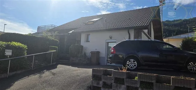 5.5 Zimmer Einfamilienhaus in Boécourt – Foto 2 von 11