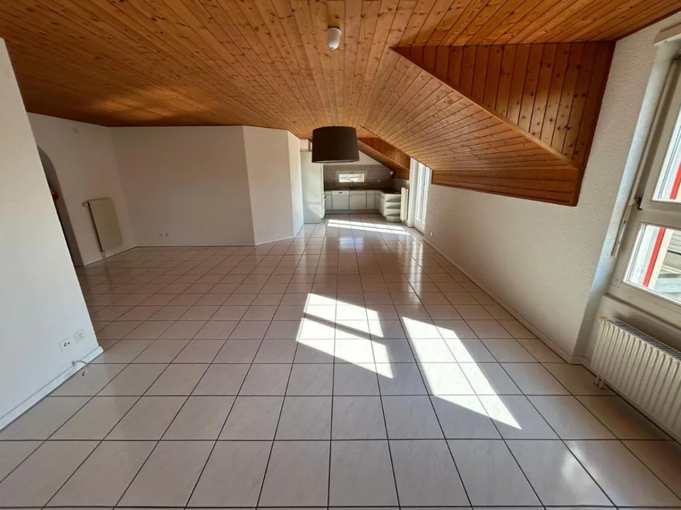 4.5 Zimmer Dachwohnung in Porrentruy – Foto 4 von 5