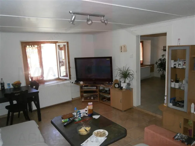 Einfamilienhaus in Fontenais – Foto 2 von 11