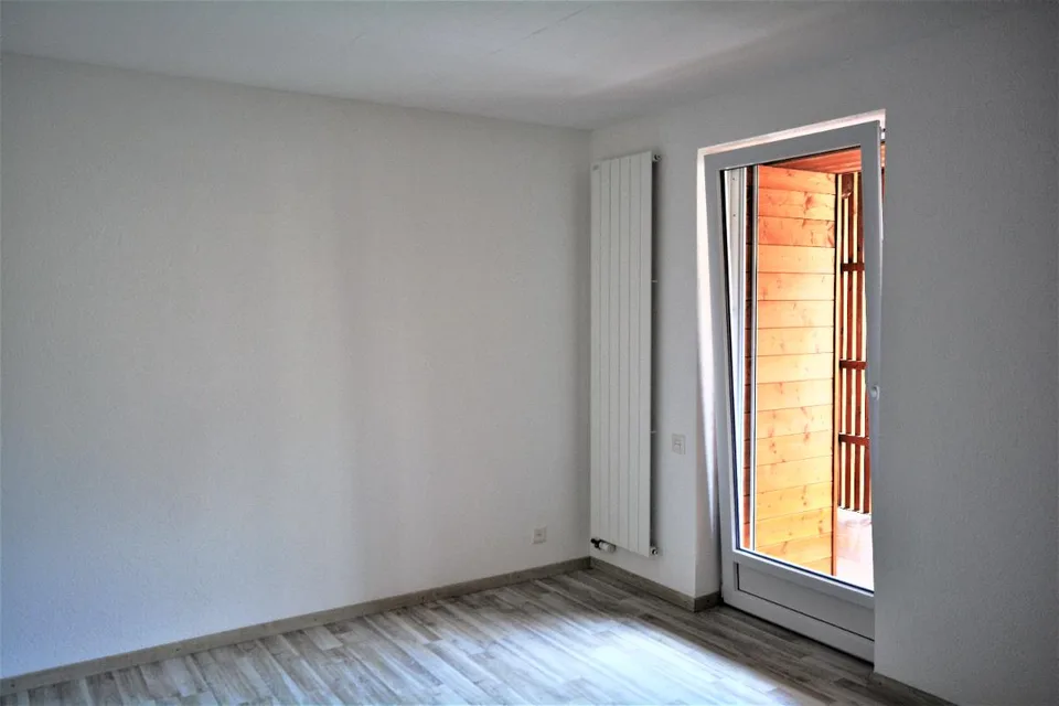Renditeobjekt in Fontenais – Foto 6 von 10
