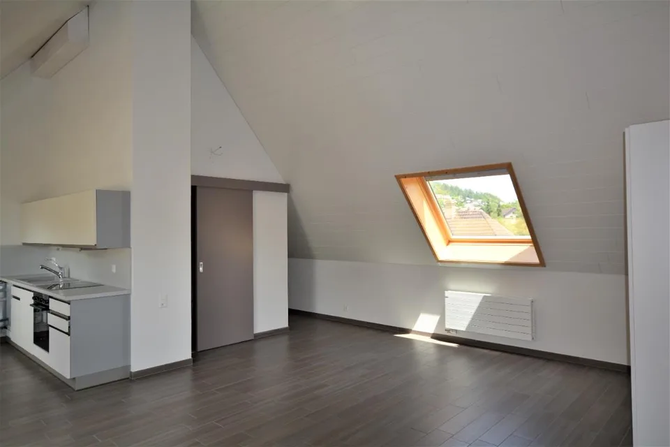 Renditeobjekt in Fontenais – Foto 9 von 10