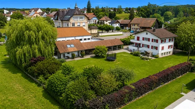 8 Zimmer Einfamilienhaus in Courtedoux – foto 3 di 18