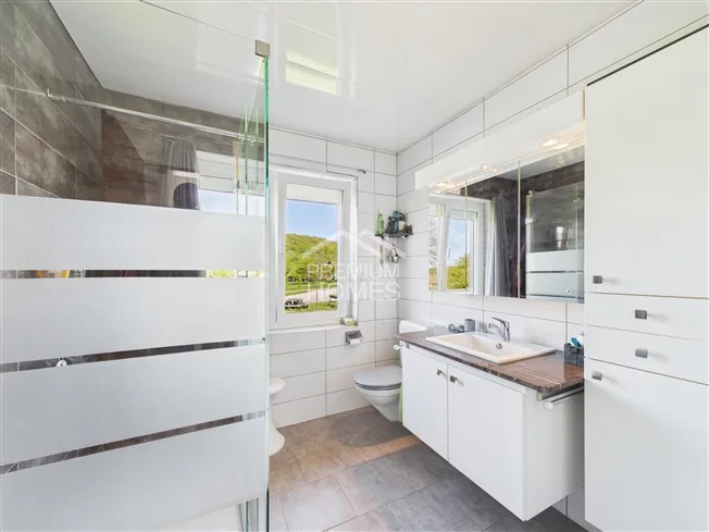 5.5 Zimmer Einfamilienhaus, 2925 Buix