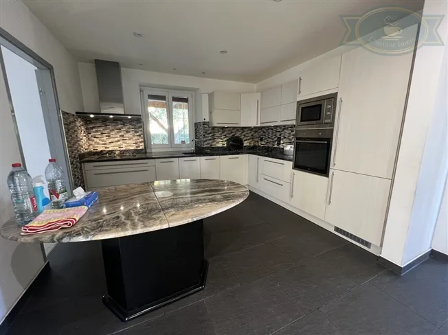 6.5 Zimmer Einfamilienhaus in Buix – foto 7 di 12