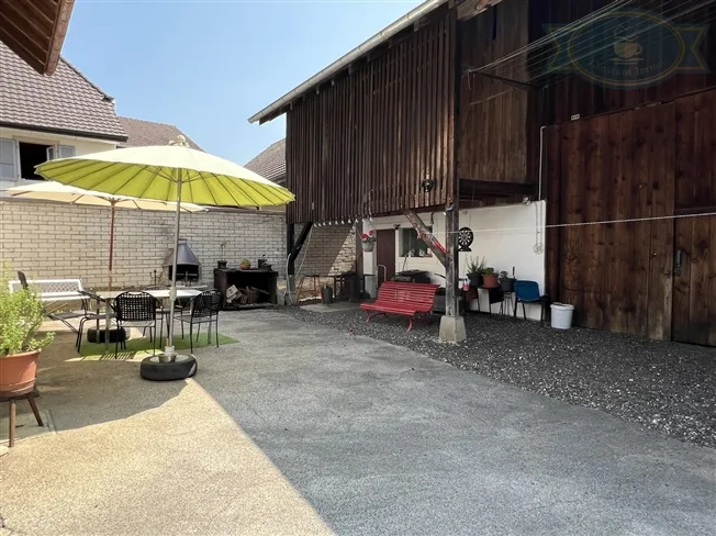 6.5 Zimmer Einfamilienhaus in Coeuve – Foto 4 von 12