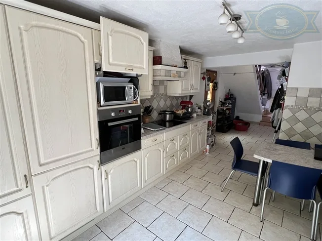 6.5 Zimmer Einfamilienhaus in Coeuve – Foto 5 von 12