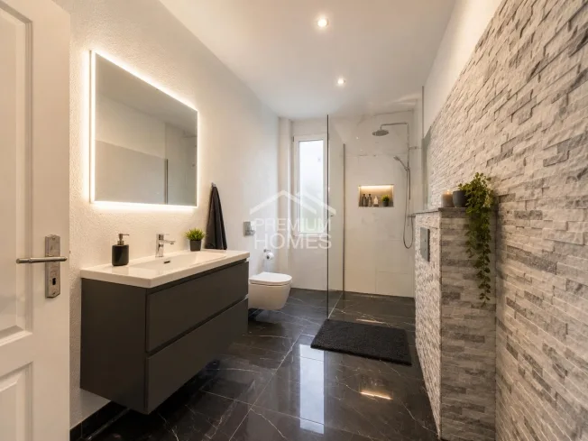 5.5 Zimmer Einfamilienhaus, 2933 Lugnez