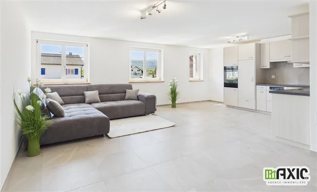 4 Zimmer Wohnung, 2942 Alle