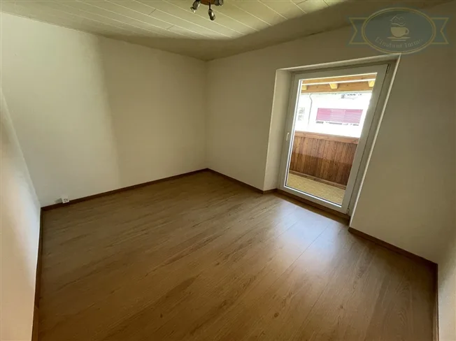 5.5 Zimmer Reihenfamilienhaus in Alle – Foto 7 von 11