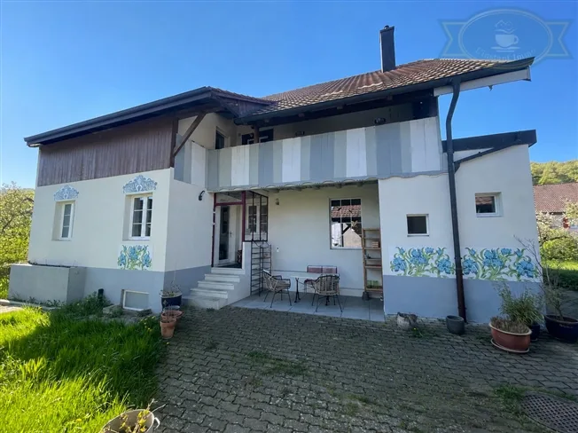 8 Zimmer Villa, 2943 Vendlincourt