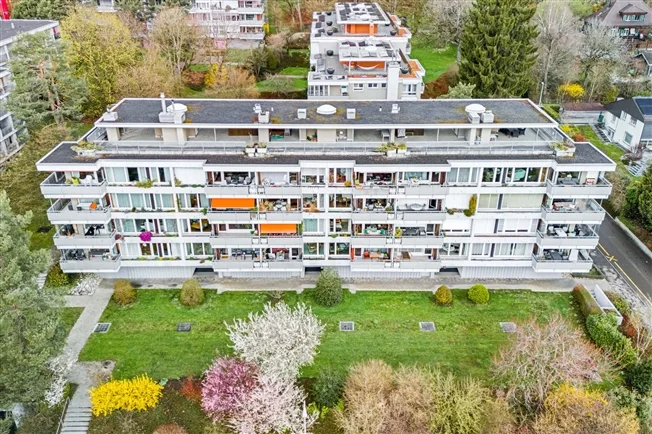 Grosszügige Wohnung mit modernem Ausbau
