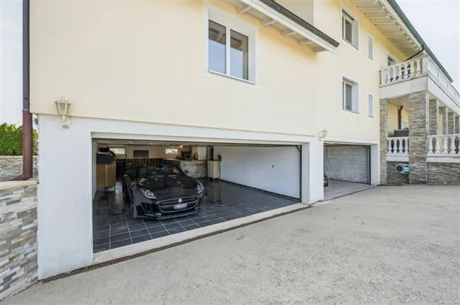 8.5 Zimmer Villa in Gurbrü – Foto 12 von 15