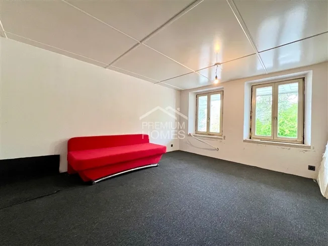8 Zimmer Einfamilienhaus in Leuzigen – Foto 7 von 12