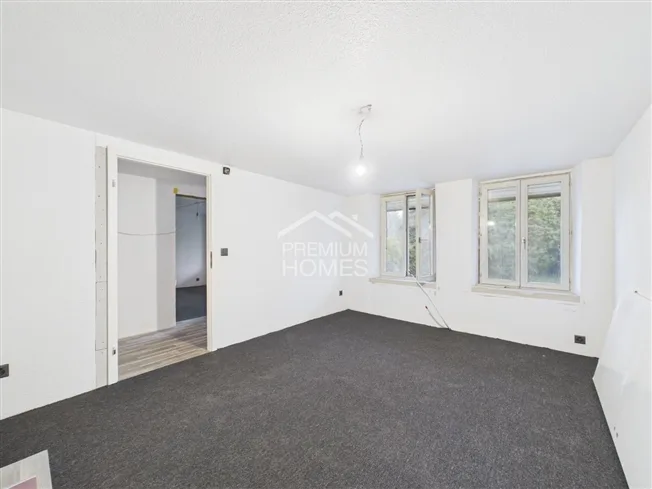 8 Zimmer Einfamilienhaus in Leuzigen – Foto 10 von 12