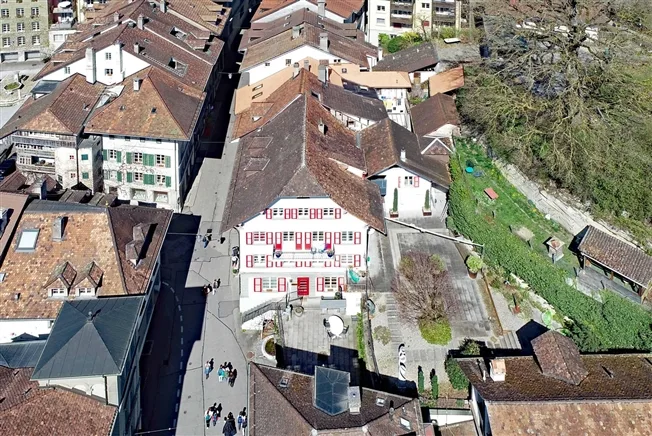 13 Zimmer Einfamilienhaus in Burgdorf – Foto 6 von 19
