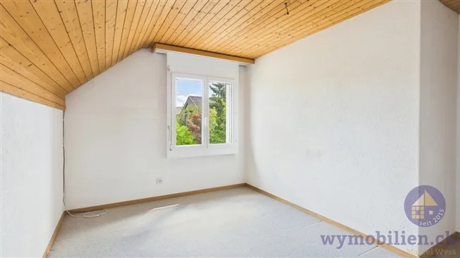 5.5 Zimmer Einfamilienhaus in Lyssach – photo 9 of 12