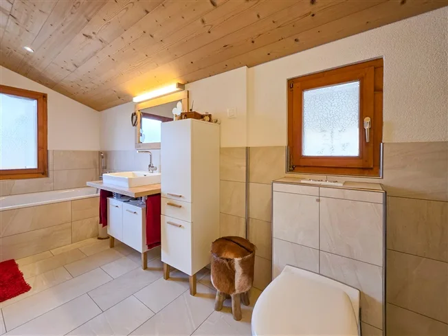4 Zimmer Einfamilienhaus in Kandersteg – Foto 18 von 20