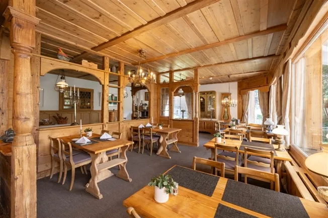 20 Zimmer Einfamilienhaus in Wengen – Foto 11 von 19