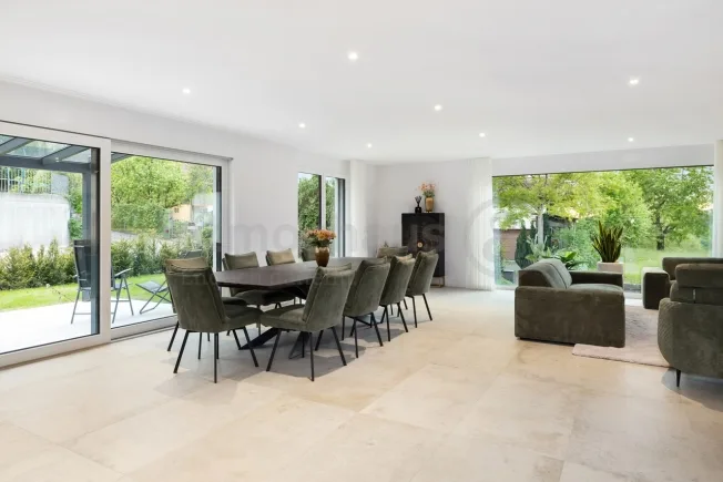 9 Zimmer Einfamilienhaus, 3852 Ringgenberg BE