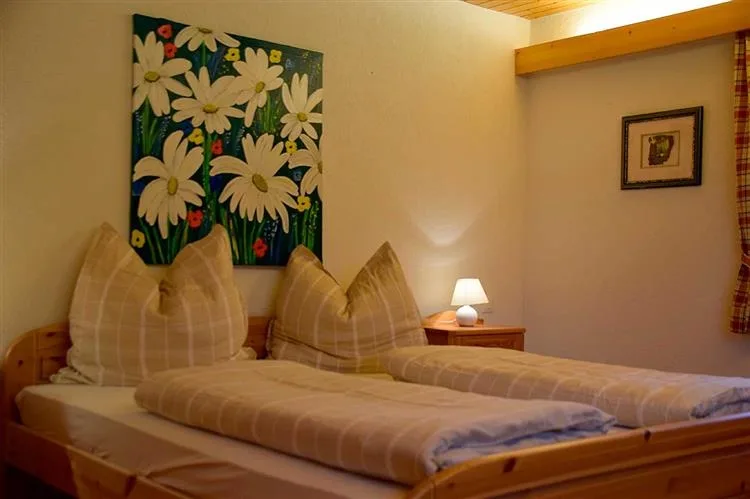 5.5 Zimmer Chalet in St. Niklaus VS – photo 10 of 10