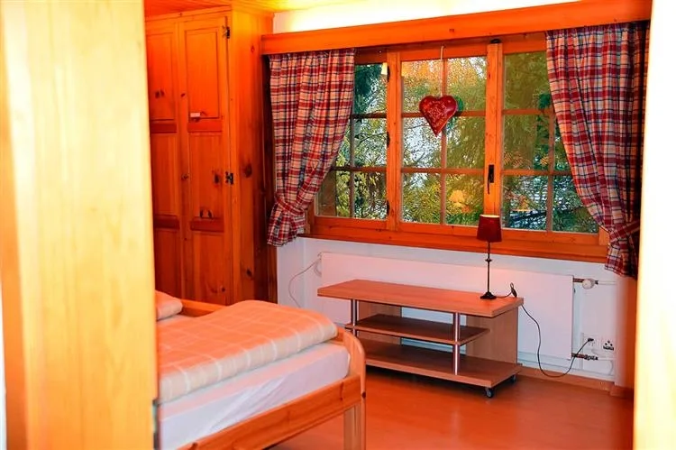 5.5 Zimmer Chalet in St. Niklaus VS – photo 9 of 10