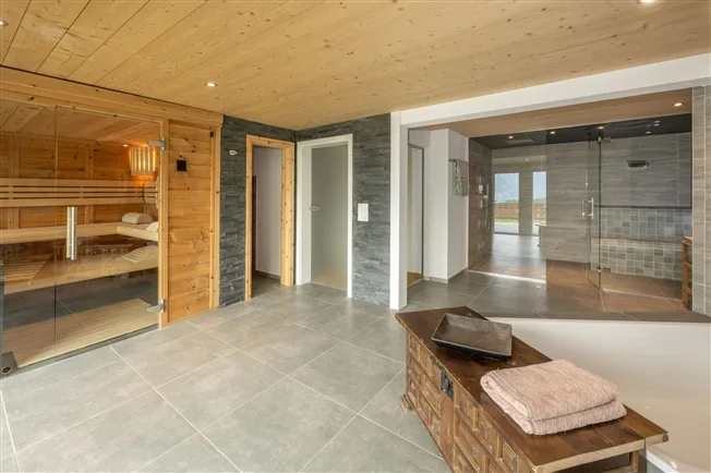 6.5 Zimmer Chalet in Grächen – foto 16 di 20