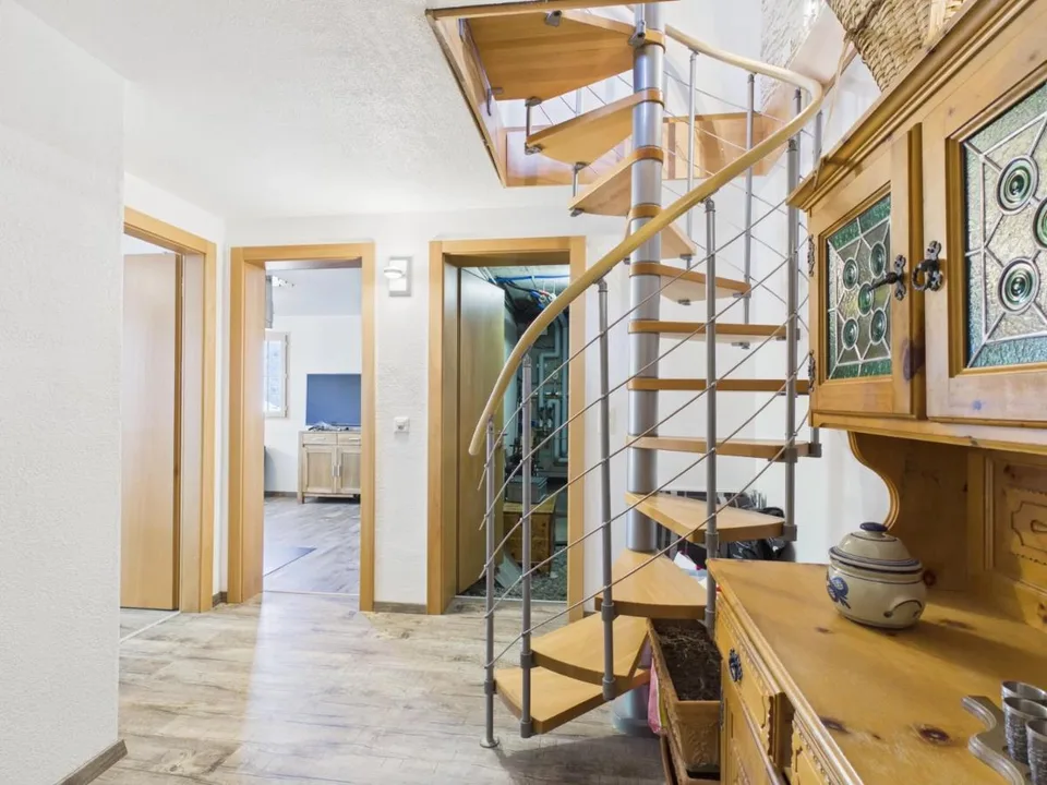 4.5 Zimmer Chalet in Täsch – photo 9 of 15
