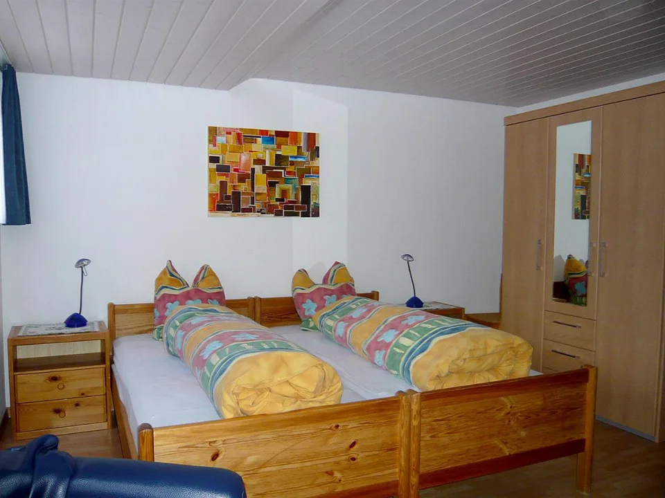 3.5 Zimmer möbl. Wohnobjekt in Grächen – photo 3 of 7
