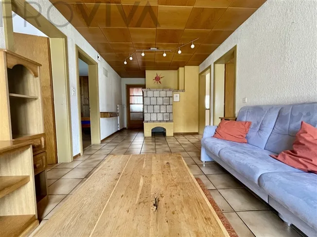 11 Zimmer Einfamilienhaus in Staldenried – Foto 6 von 10