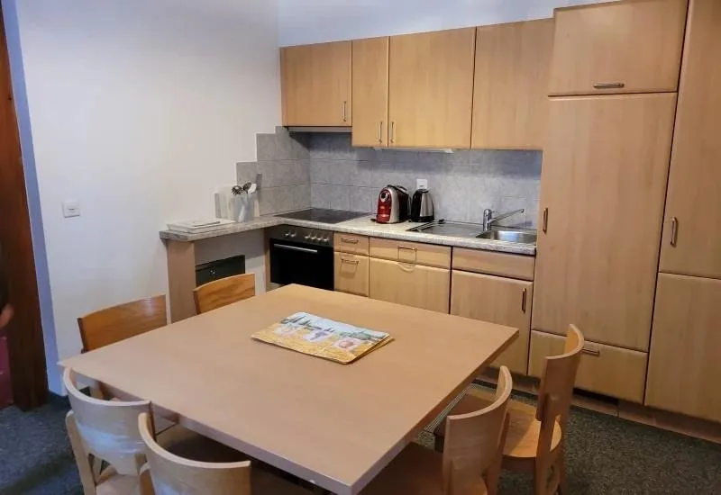 3 Zimmer möbl. Wohnobjekt in Leukerbad – Foto 2 von 10