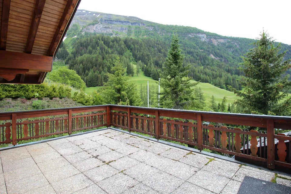 8.5 Zimmer Chalet in Leukerbad – Foto 9 von 10