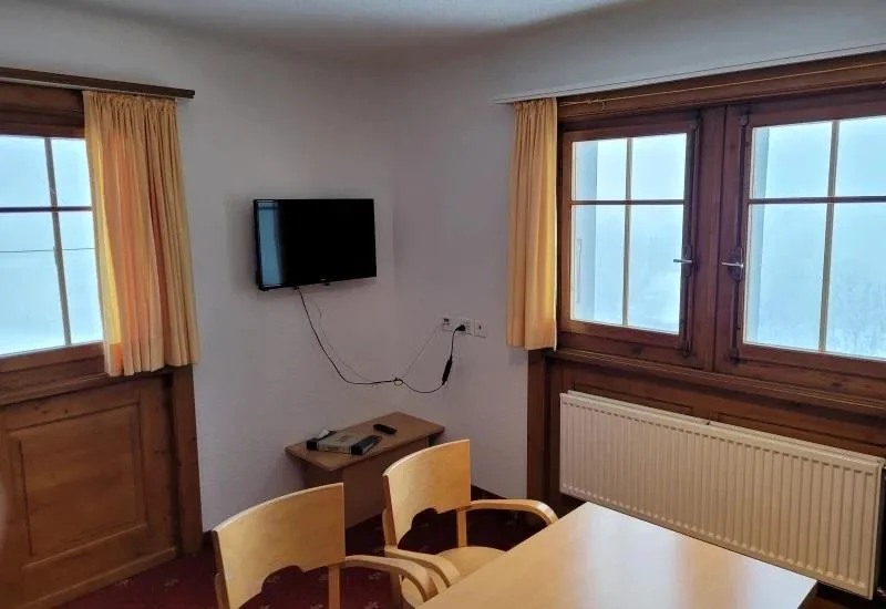 3 Zimmer möbl. Wohnobjekt in Leukerbad – Foto 2 von 10