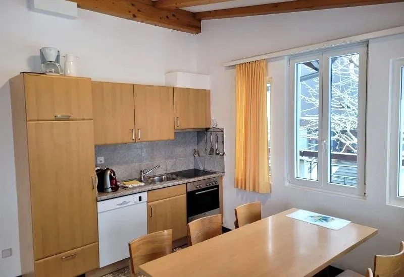 4.5 Zimmer möbl. Wohnobjekt in Leukerbad – Foto 2 von 10