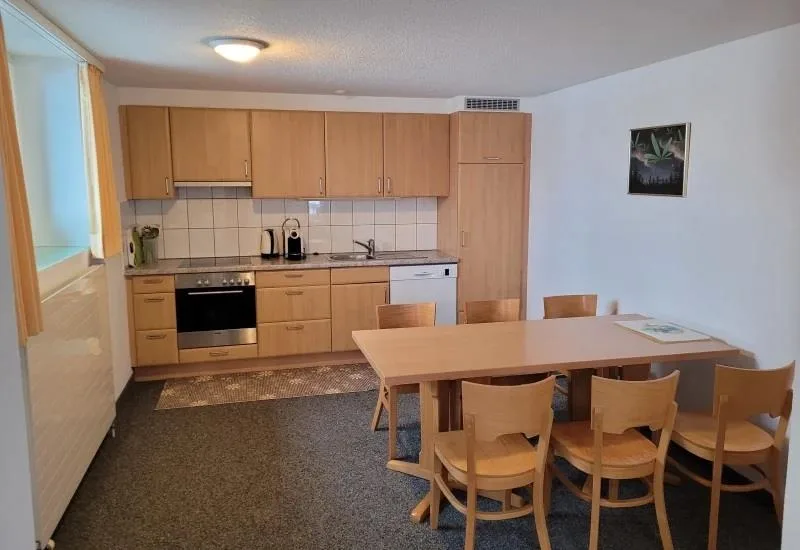 3.5 Zimmer möbl. Wohnobjekt in Leukerbad – photo 2 sur 10