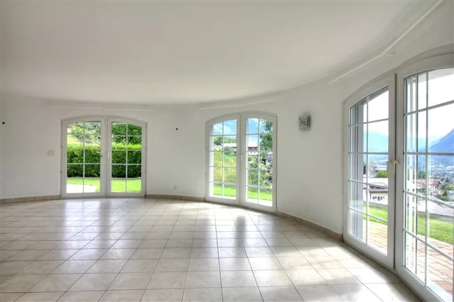8.5 Zimmer Villa in Sierre – Foto 6 von 7