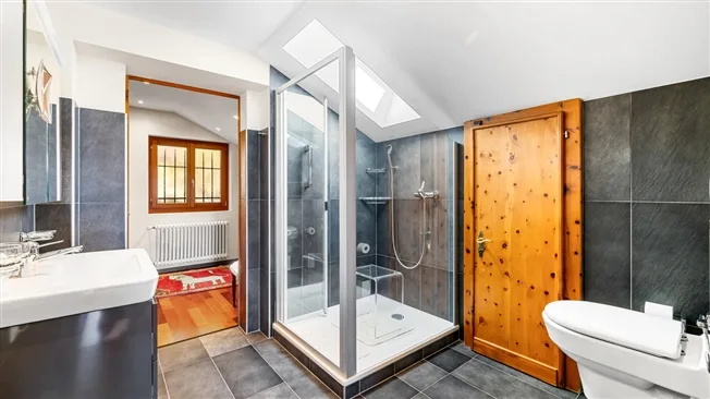 10.5 Zimmer Chalet in Crans-Montana – Foto 9 von 20