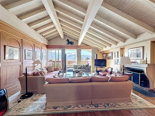 Wohnung mit 6.5 Zimmern im Dachgeschoss mit Blick auf den Golf und superber Aussicht + Studio – Foto 19 von 25