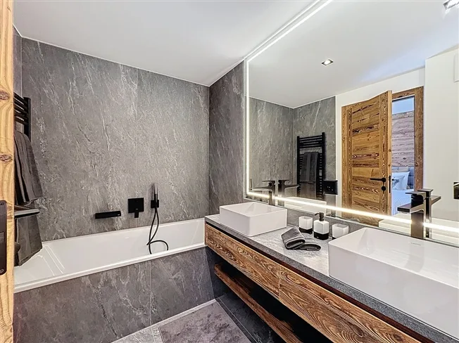 5.5 Zimmer Wohnung in Crans-Montana – Foto 3 von 18