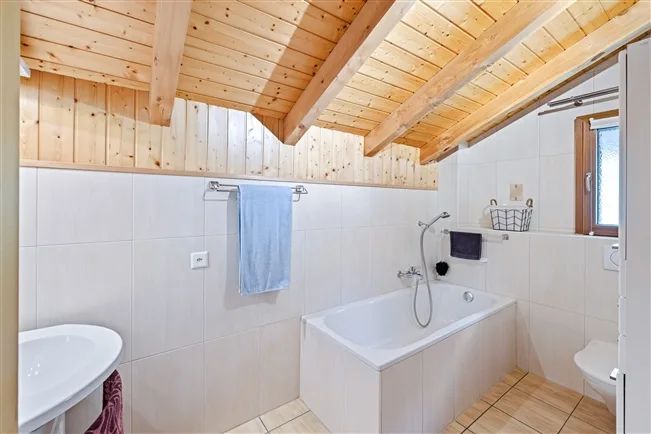 4.5 Zimmer Einfamilienhaus in Chalais – Foto 8 von 10
