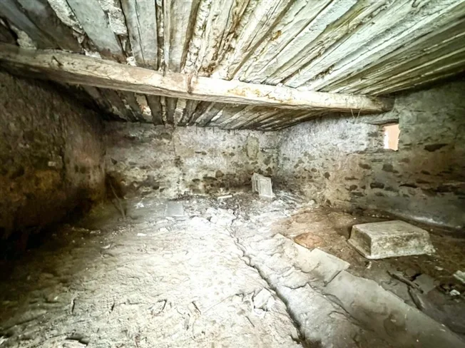 4.5 Zimmer Bauernhaus in Chalais – foto 11 di 15