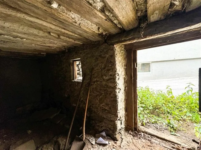 4.5 Zimmer Bauernhaus in Chalais – foto 15 di 15